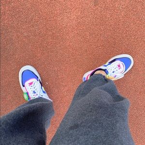 Meet your Posher, Clare